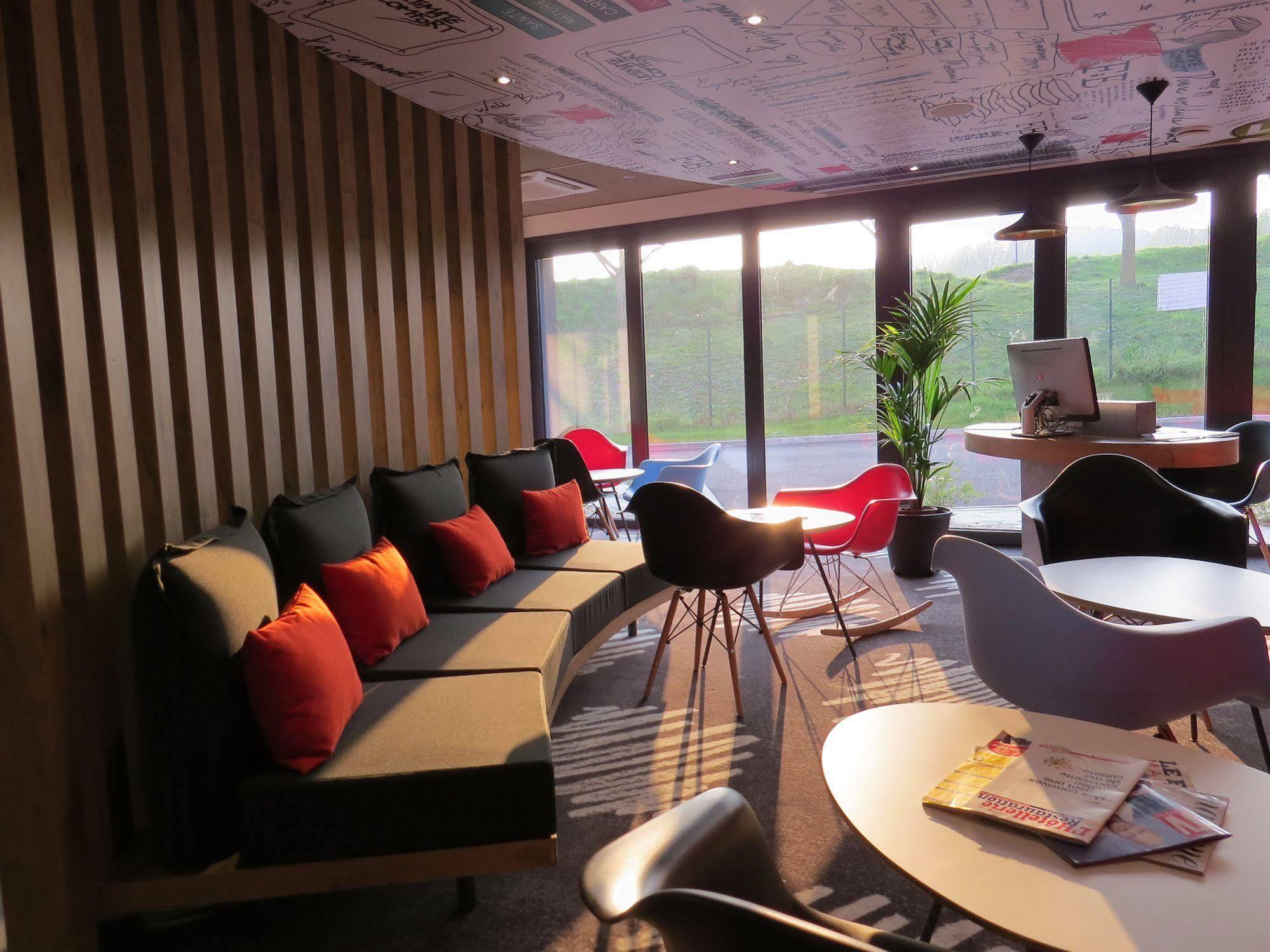 Ibis Soissons Hotel Exterior foto